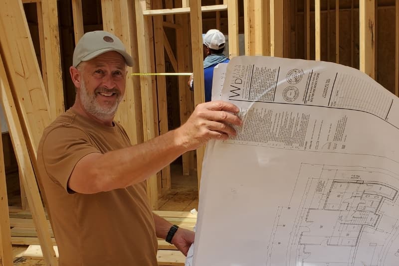 Mike Bolynn Builder